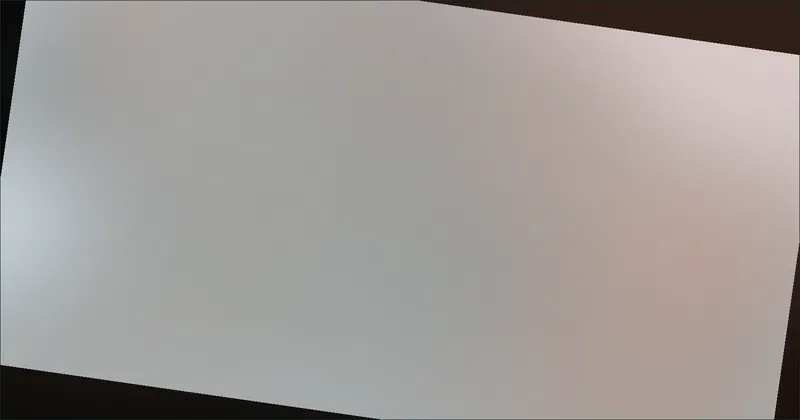 Illustration of animated slot reels rendered smoothly on a desktop monitor
